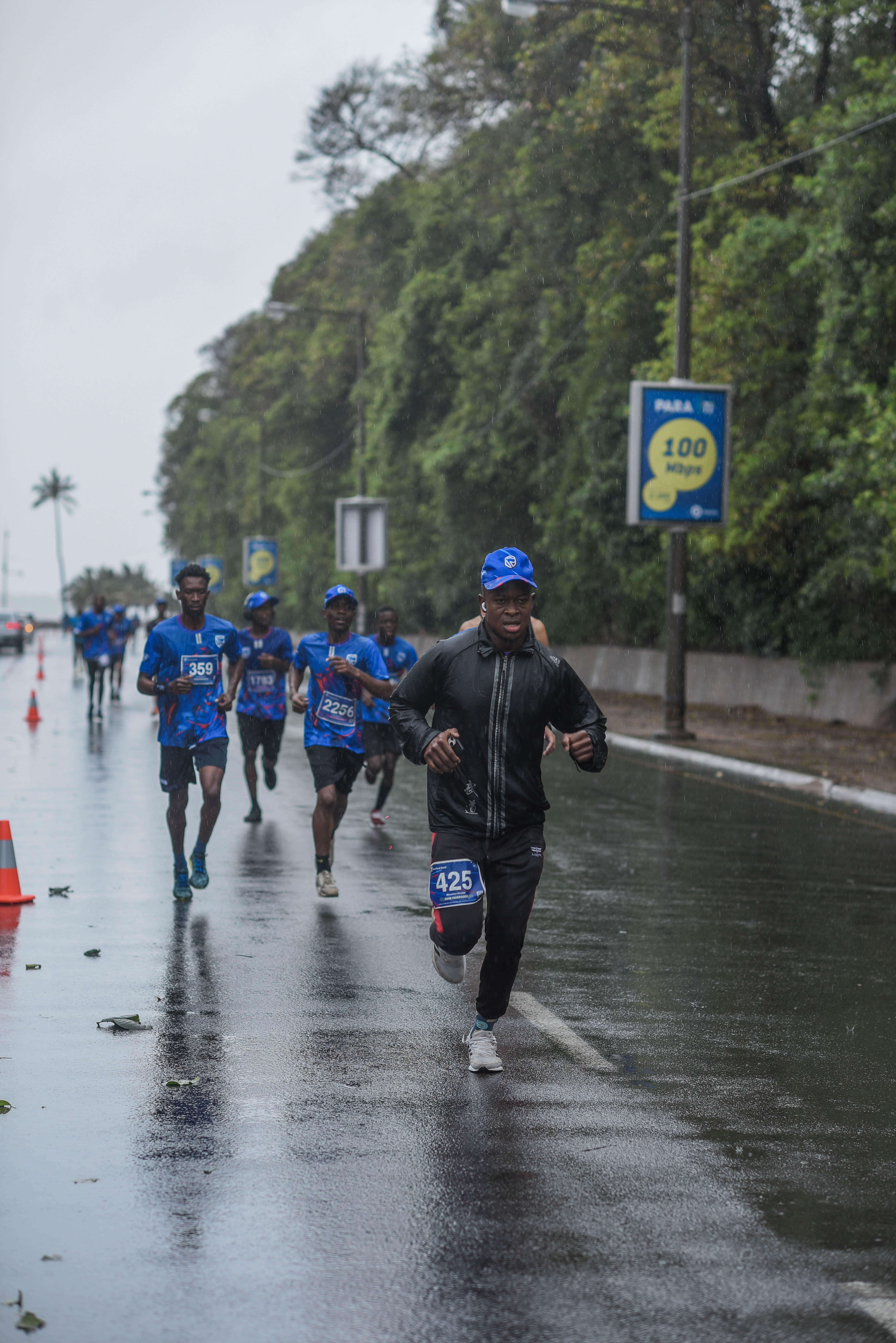21Corrida Azul.jpg